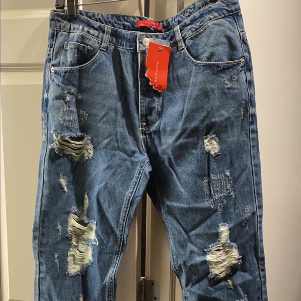 Boutique mom/boyfriend style jeans